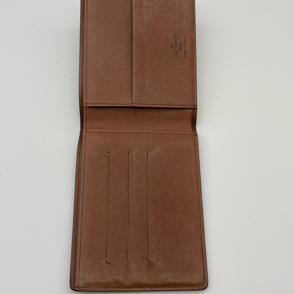Louis Vuitton Monogram Vintage Bifold Wallet - Picture 8 of 13